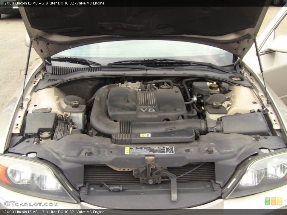 3.9 Liter DOHC 32-Valve V8 Engine for the 2000 Lincoln LS #50856481