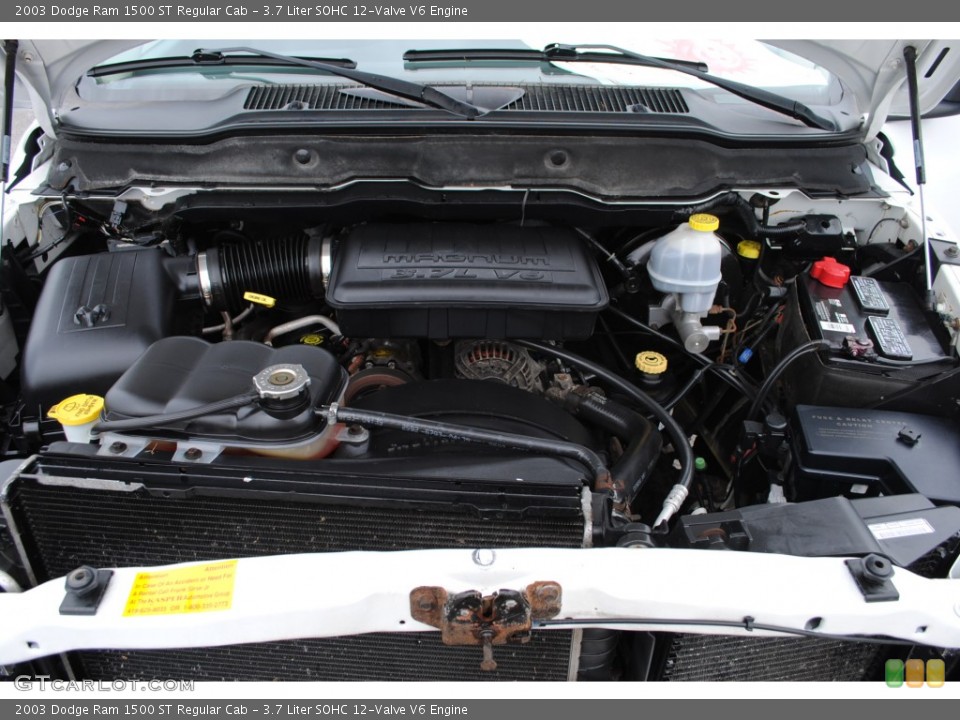 3.7 Liter SOHC 12-Valve V6 Engine for the 2003 Dodge Ram 1500 #50921958
