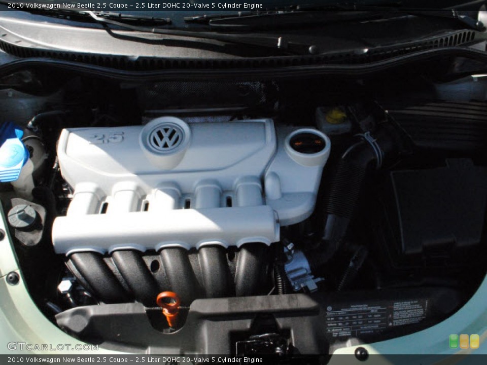 2.5 Liter DOHC 20-Valve 5 Cylinder Engine for the 2010 Volkswagen New Beetle #51277285