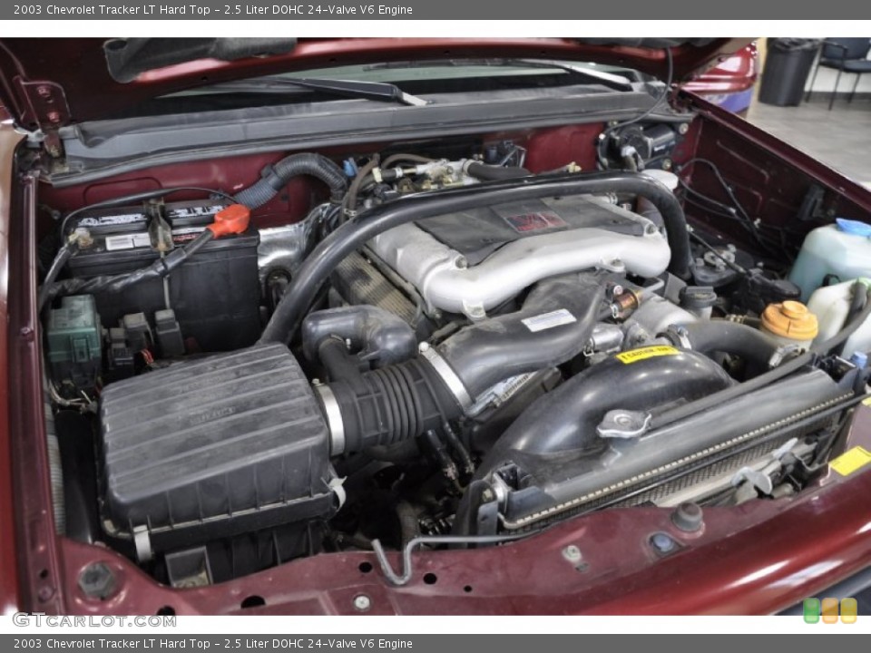 2.5 Liter DOHC 24-Valve V6 Engine for the 2003 Chevrolet Tracker #51306709