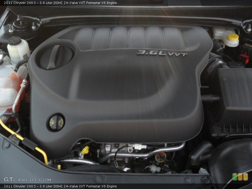 3.6 Liter DOHC 24-Valve VVT Pentastar V6 Engine for the 2011 Chrysler 200 #51362792