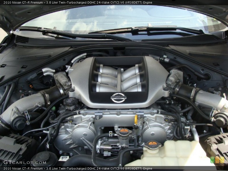 3.8 Liter Twin-Turbocharged DOHC 24-Valve CVTCS V6 (VR38DETT) Engine for the 2010 Nissan GT-R #51465732