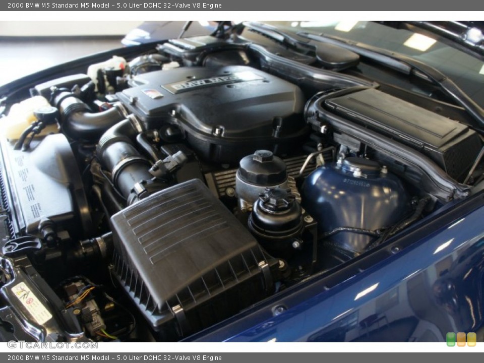 5.0 Liter DOHC 32-Valve V8 Engine for the 2000 BMW M5 #51568533