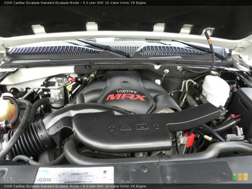 6.0 Liter OHV 16-Valve Vortec V8 2006 Cadillac Escalade Engine