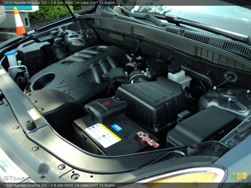 3.8 Liter DOHC 24-Valve CVVT V6 2010 Hyundai Veracruz Engine