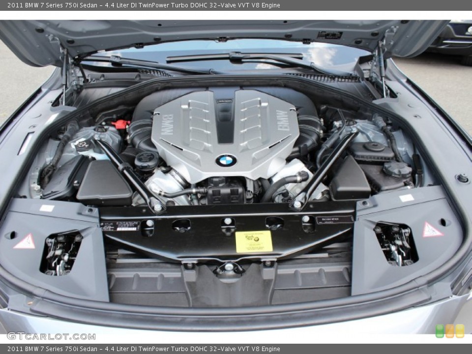 4.4 Liter DI TwinPower Turbo DOHC 32-Valve VVT V8 Engine for the 2011 BMW 7 Series #51658081