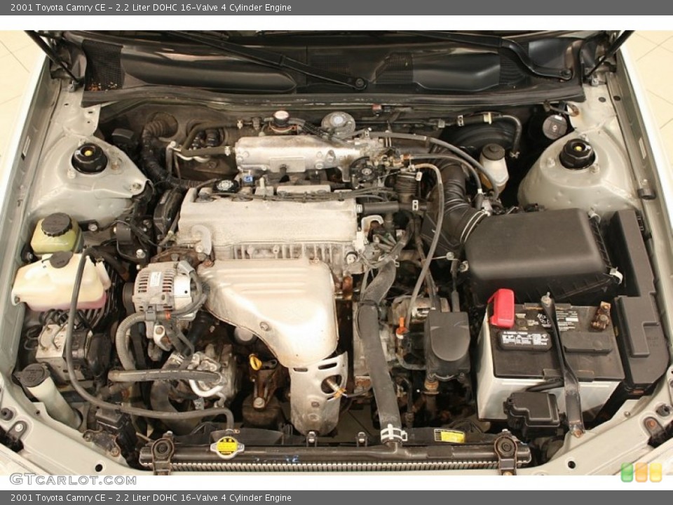 2.2 Liter DOHC 16-Valve 4 Cylinder Engine for the 2001 Toyota Camry #52191799