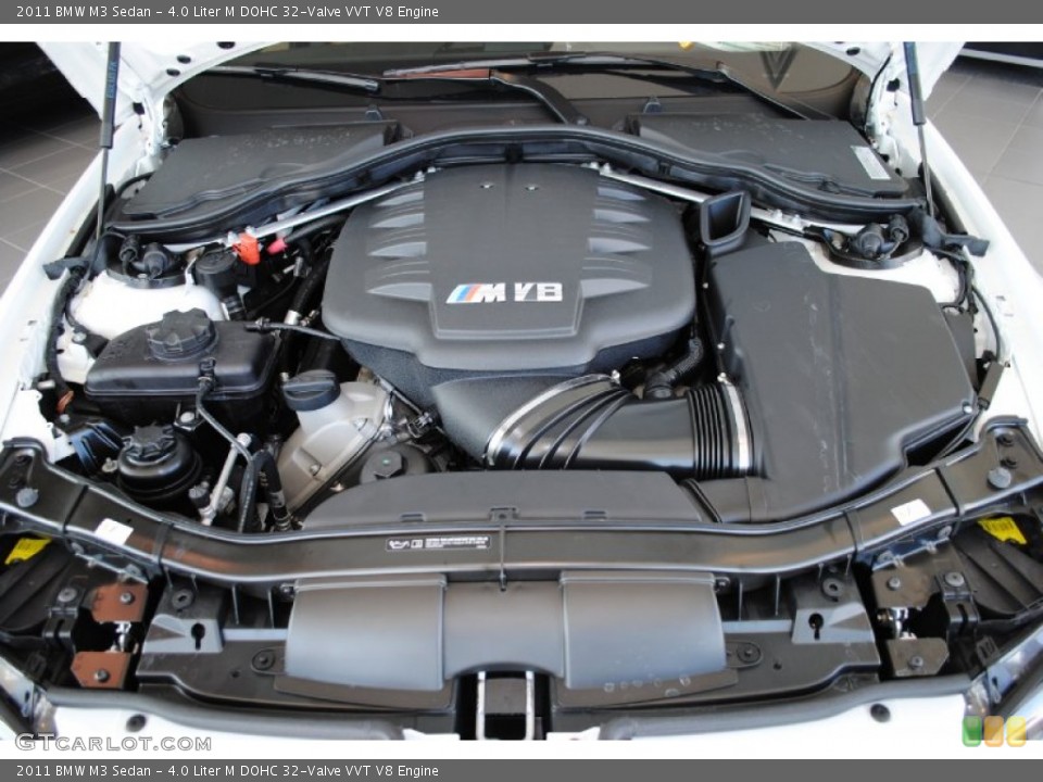 4.0 Liter M DOHC 32-Valve VVT V8 Engine for the 2011 BMW M3 #52217626