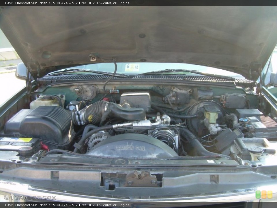 5.7 Liter OHV 16-Valve V8 1996 Chevrolet Suburban Engine