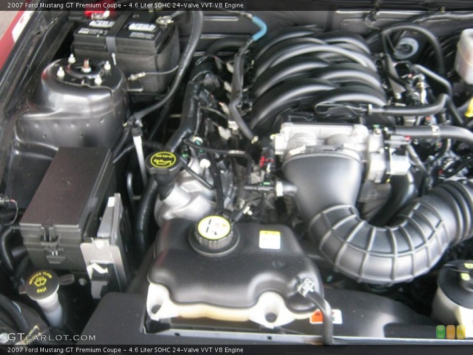 4.6 Liter SOHC 24-Valve VVT V8 Engine for the 2007 Ford Mustang #52274407