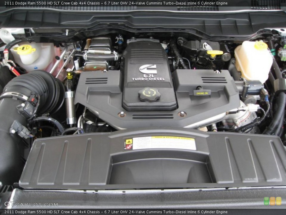 6.7 Liter OHV 24-Valve Cummins Turbo-Diesel Inline 6 Cylinder 2011 Dodge Ram 5500 HD Engine
