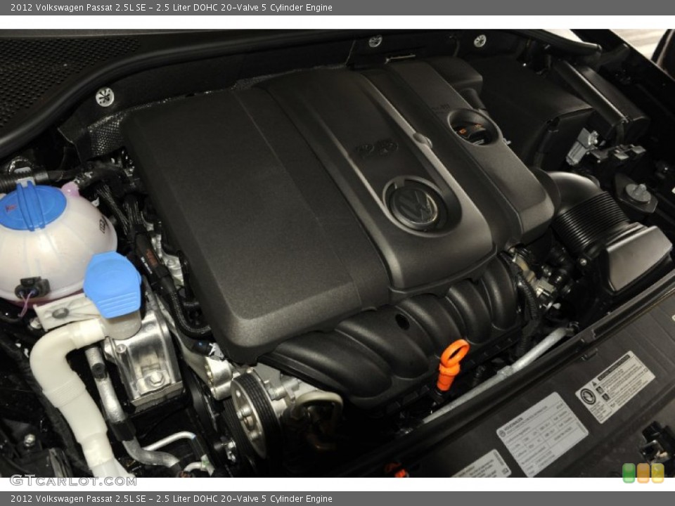 2.5 Liter DOHC 20-Valve 5 Cylinder Engine for the 2012 Volkswagen Passat #52432610