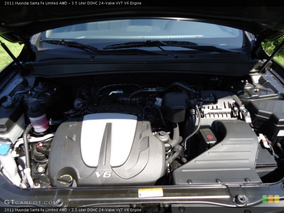 3.5 Liter DOHC 24-Valve VVT V6 Engine for the 2011 Hyundai Santa Fe #52433680