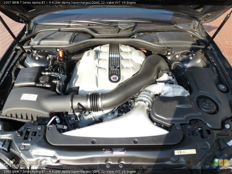4.4 Liter Alpina Supercharged DOHC 32-Valve VVT V8 Engine for the 2007 BMW 7 Series #52438921