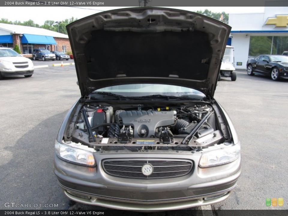 3.8 Liter OHV 12-Valve V6 Engine for the 2004 Buick Regal #52623278