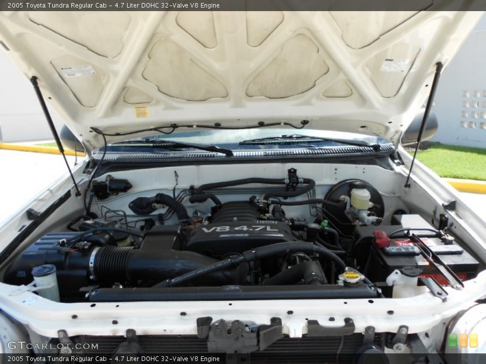 4.7 Liter DOHC 32-Valve V8 Engine for the 2005 Toyota Tundra #52631180