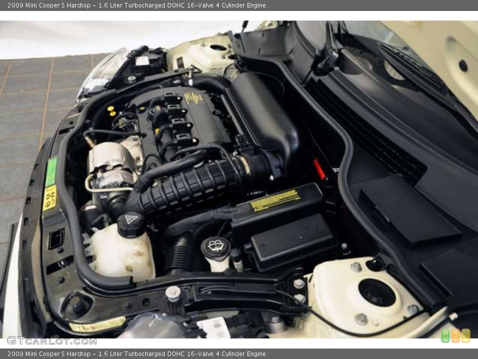 1.6 Liter Turbocharged DOHC 16-Valve 4 Cylinder Engine for the 2009 Mini Cooper #52870977