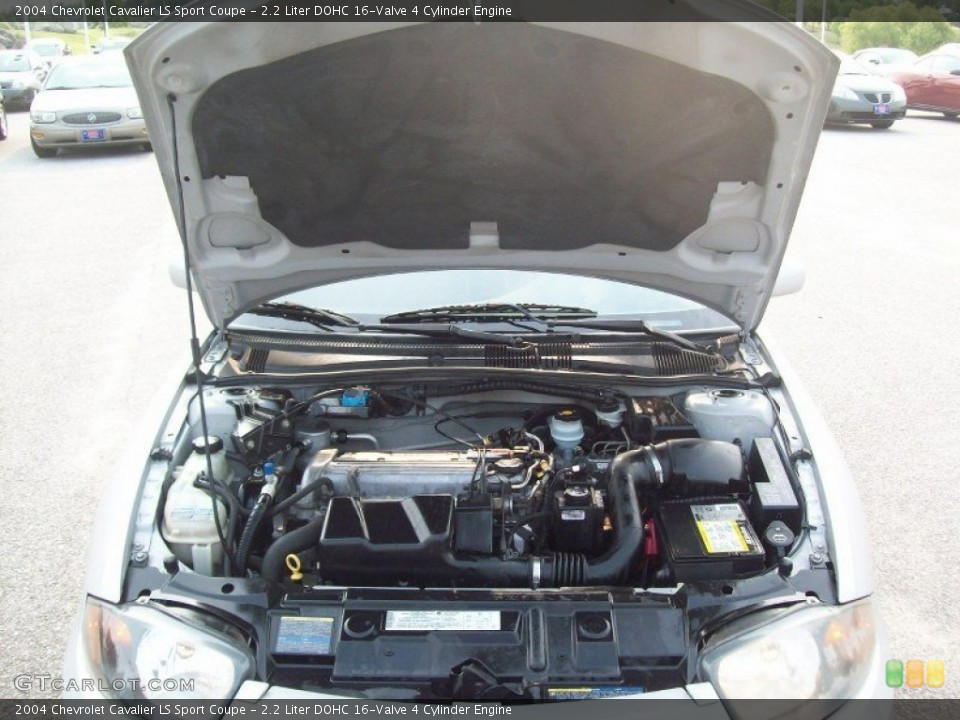 2.2 Liter DOHC 16-Valve 4 Cylinder Engine for the 2004 Chevrolet Cavalier #52874265