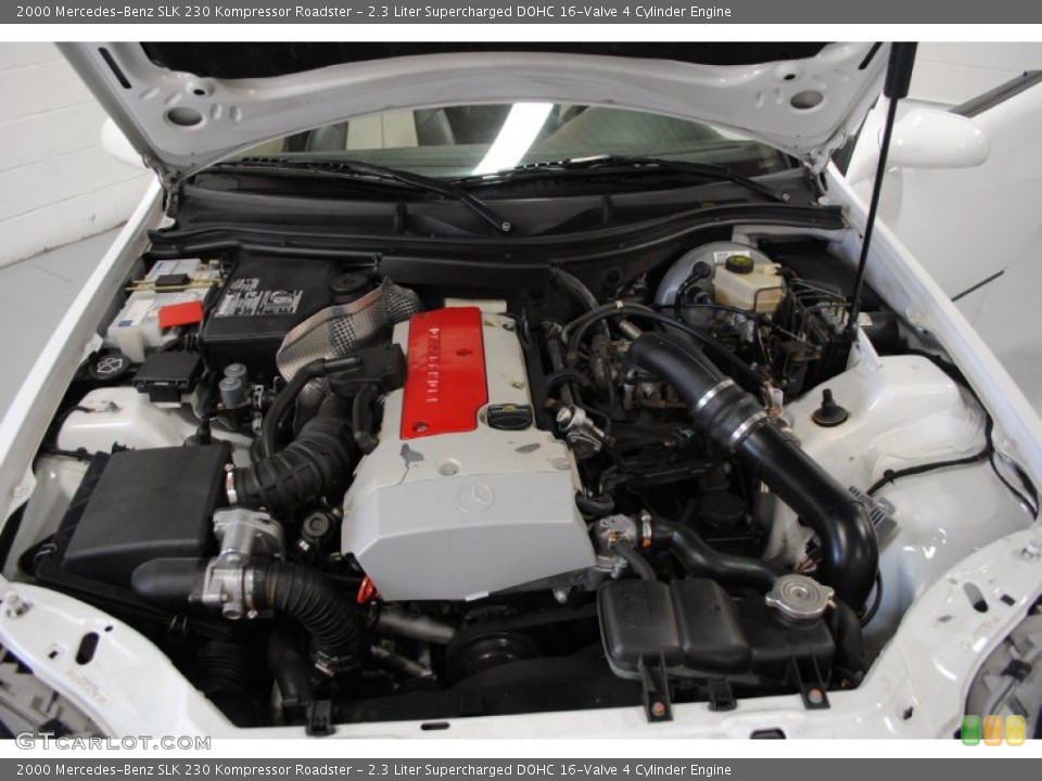 2.3 Liter Supercharged DOHC 16-Valve 4 Cylinder Engine for the 2000 Mercedes-Benz SLK #52997140