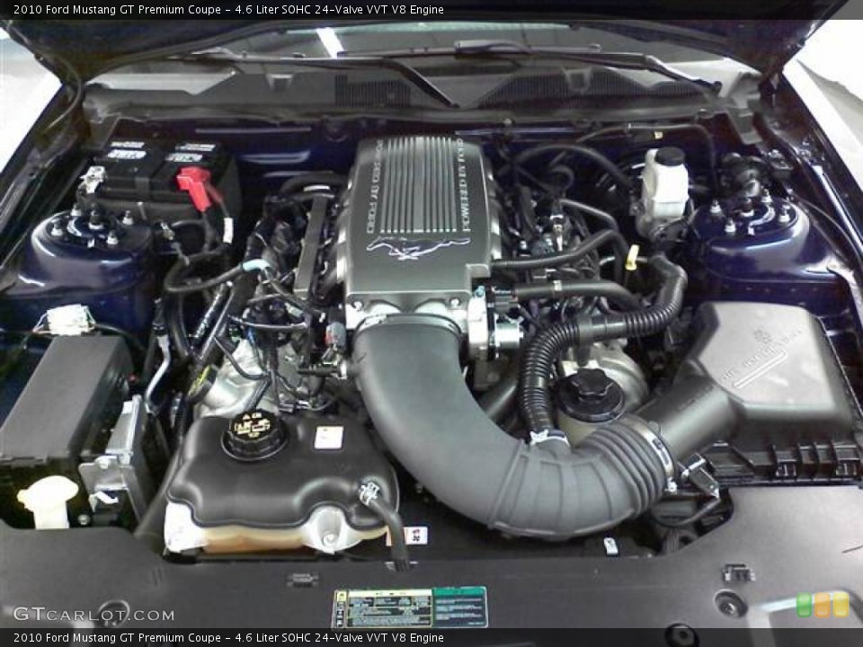 4.6 Liter SOHC 24-Valve VVT V8 Engine for the 2010 Ford Mustang #53077093