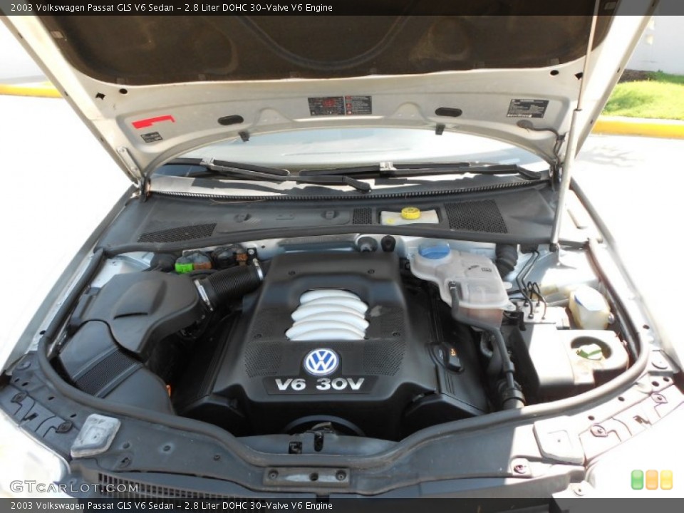 2.8 Liter DOHC 30-Valve V6 2003 Volkswagen Passat Engine