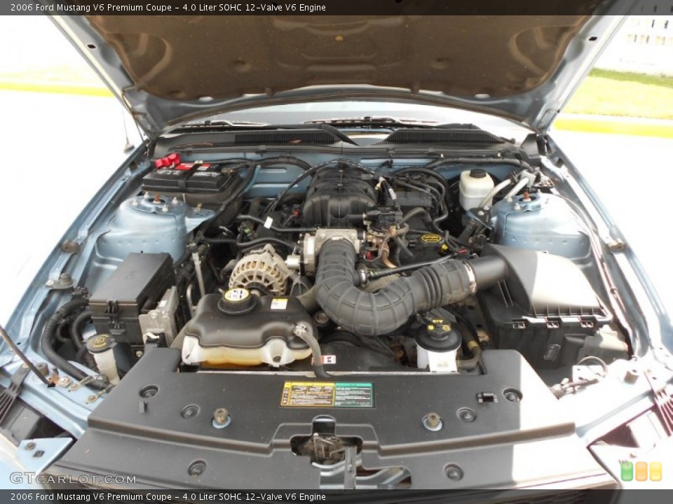 4.0 Liter SOHC 12-Valve V6 Engine for the 2006 Ford Mustang #53384117