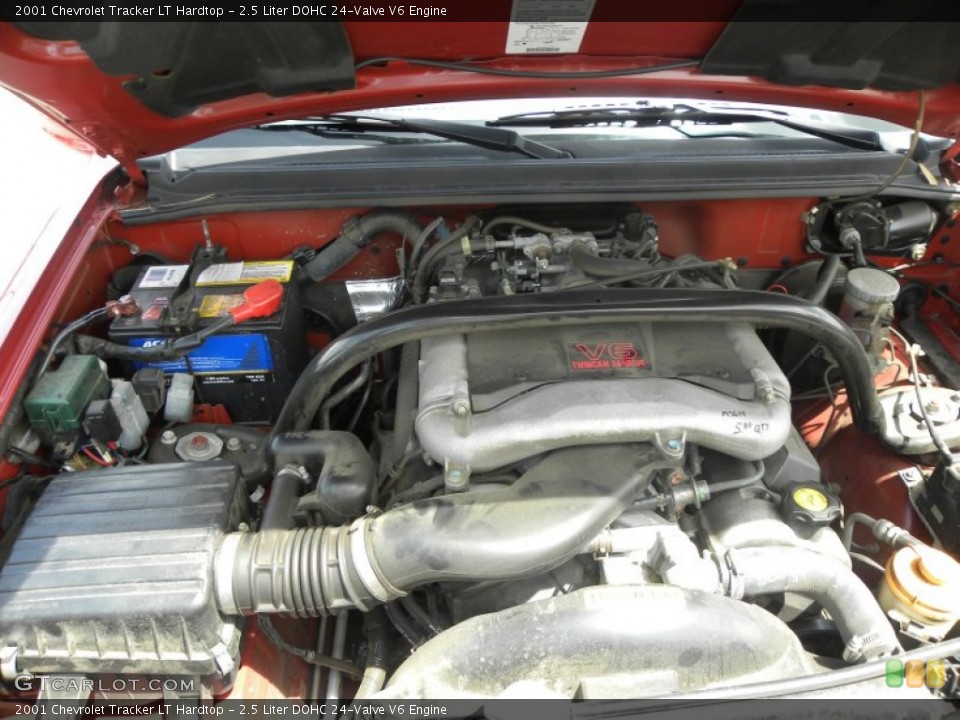 2.5 Liter DOHC 24-Valve V6 2001 Chevrolet Tracker Engine