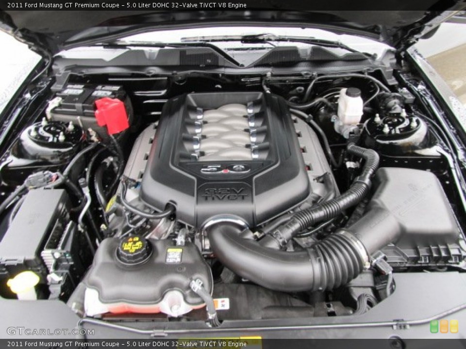 5.0 Liter DOHC 32-Valve TiVCT V8 Engine for the 2011 Ford Mustang #53889595