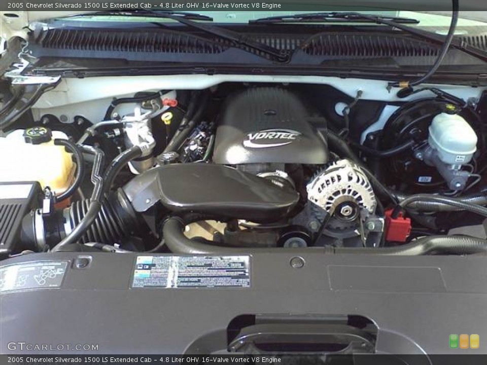 4.8 Liter OHV 16-Valve Vortec V8 Engine for the 2005 Chevrolet Silverado 1500 #54119196