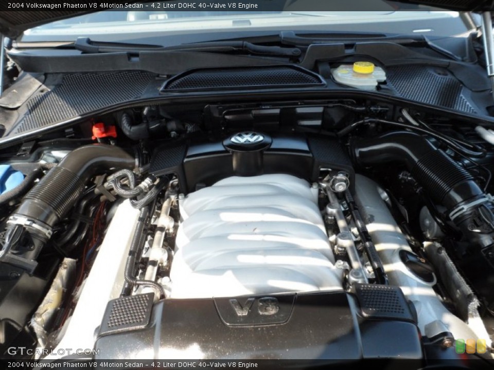 4.2 Liter DOHC 40-Valve V8 Engine for the 2004 Volkswagen Phaeton #54371562