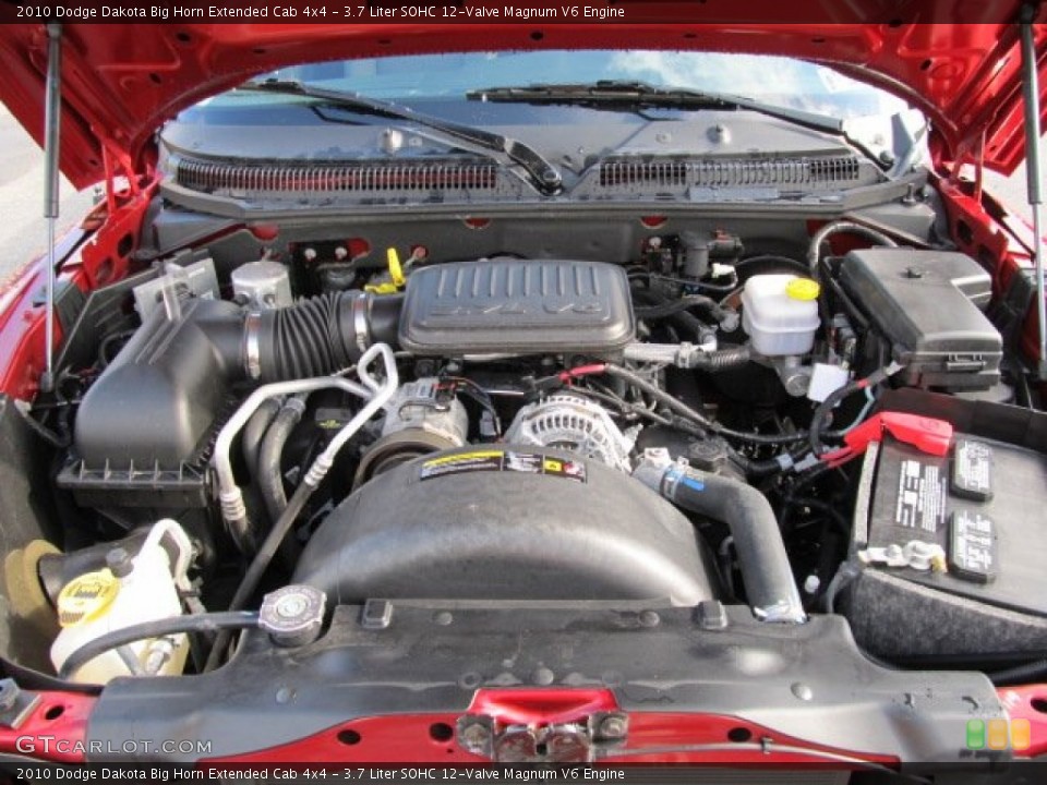 3.7 Liter SOHC 12-Valve Magnum V6 Engine for the 2010 Dodge Dakota #54586967