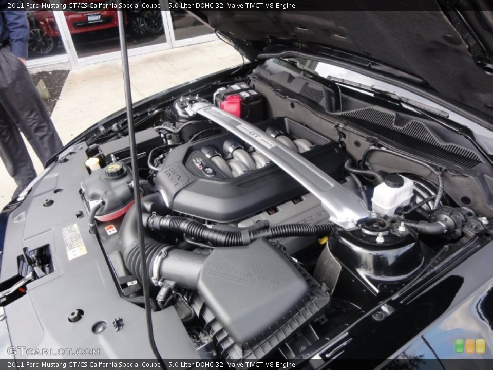 5.0 Liter DOHC 32-Valve TiVCT V8 Engine for the 2011 Ford Mustang #54838939