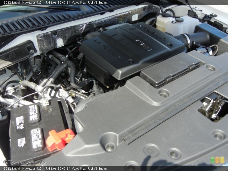 5.4 Liter SOHC 24-Valve Flex-Fuel V8 Engine for the 2012 Lincoln Navigator #55033033