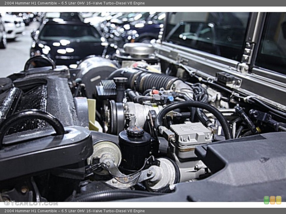 6.5 Liter OHV 16-Valve Turbo-Diesel V8 2004 Hummer H1 Engine