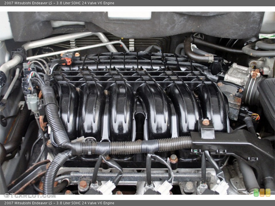 3.8 Liter SOHC 24 Valve V6 2007 Mitsubishi Endeavor Engine