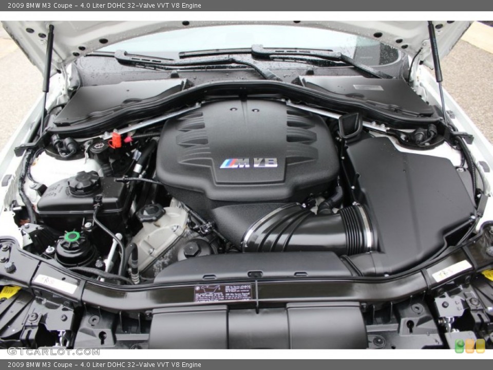 4.0 Liter DOHC 32-Valve VVT V8 Engine for the 2009 BMW M3 #55533359