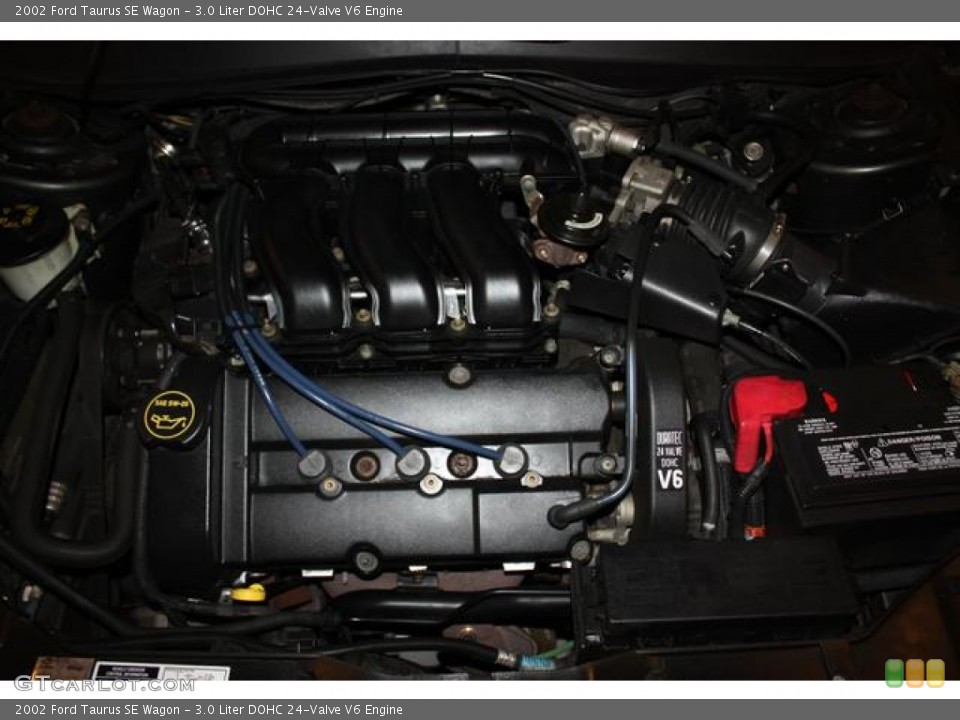 3.0 Liter DOHC 24-Valve V6 2002 Ford Taurus Engine
