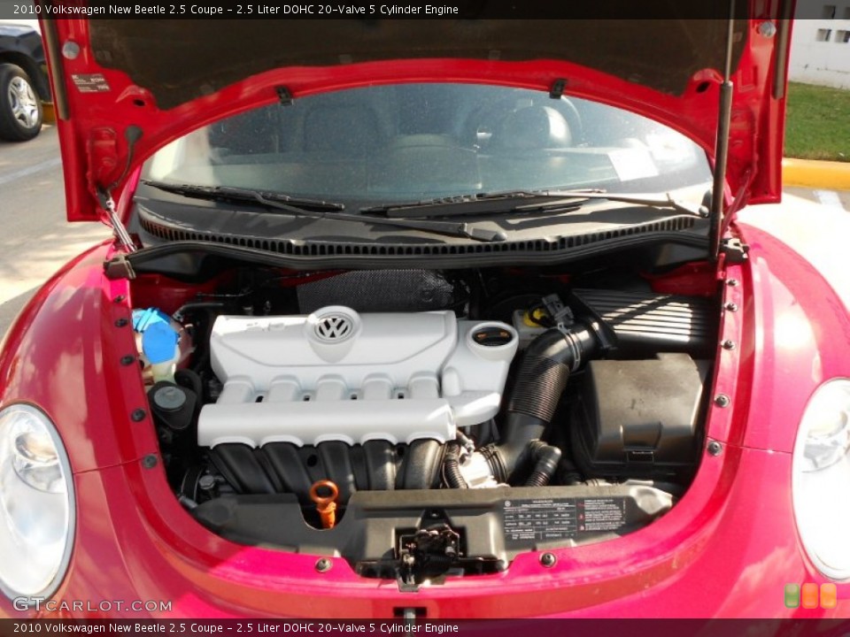 2.5 Liter DOHC 20-Valve 5 Cylinder Engine for the 2010 Volkswagen New Beetle #55637024