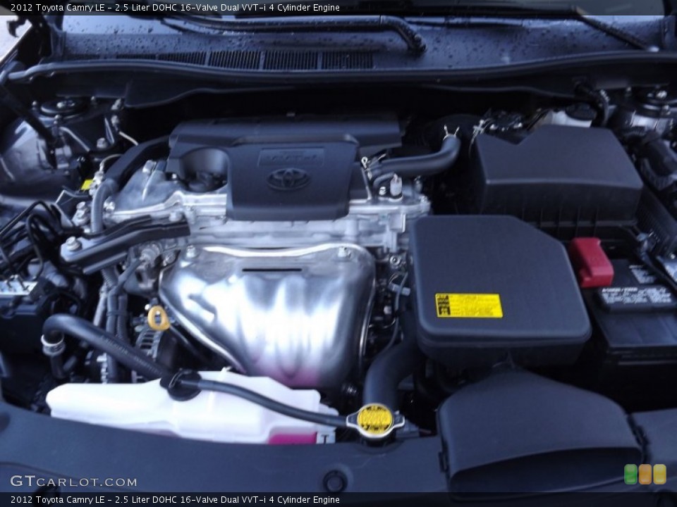 2.5 Liter DOHC 16-Valve Dual VVT-i 4 Cylinder Engine for the 2012 Toyota Camry #55788245
