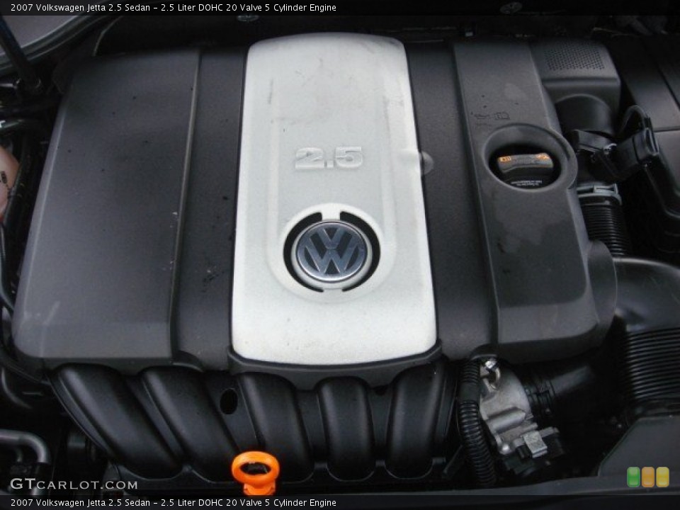 2.5 Liter DOHC 20 Valve 5 Cylinder Engine for the 2007 Volkswagen Jetta #55831511