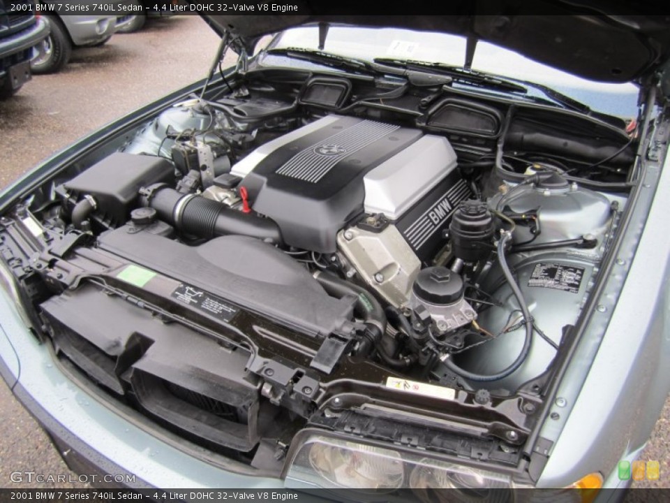 4.4 Liter DOHC 32-Valve V8 Engine for the 2001 BMW 7 Series #55873095