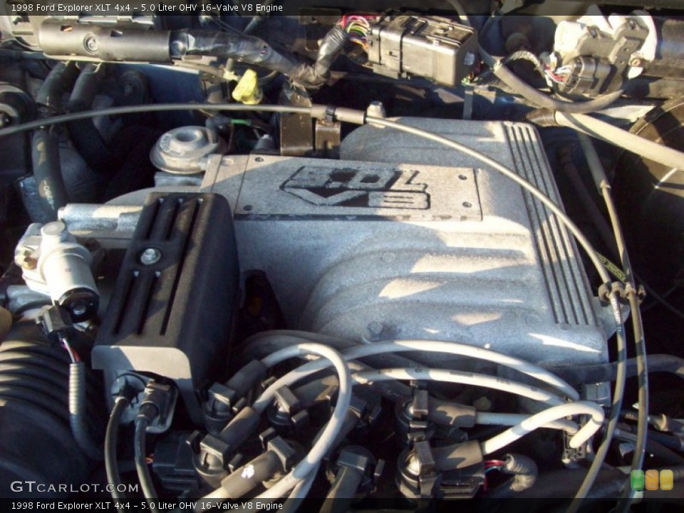 5.0 Liter OHV 16-Valve V8 1998 Ford Explorer Engine