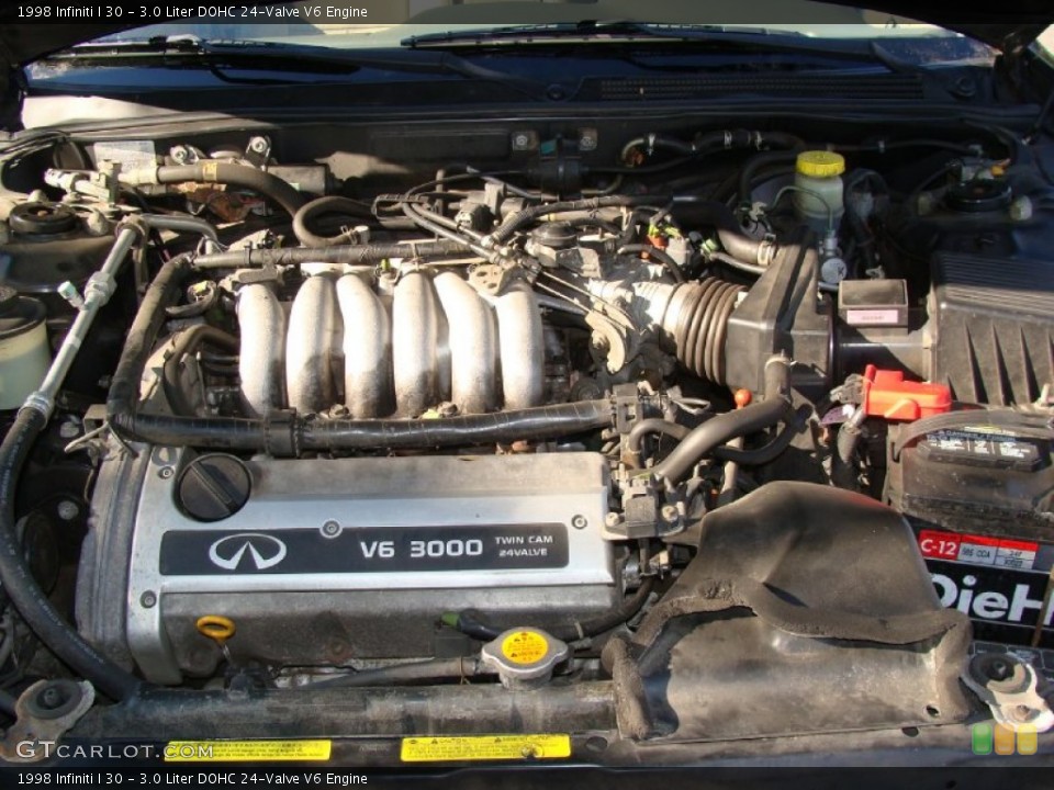 3.0 Liter DOHC 24-Valve V6 1998 Infiniti I Engine