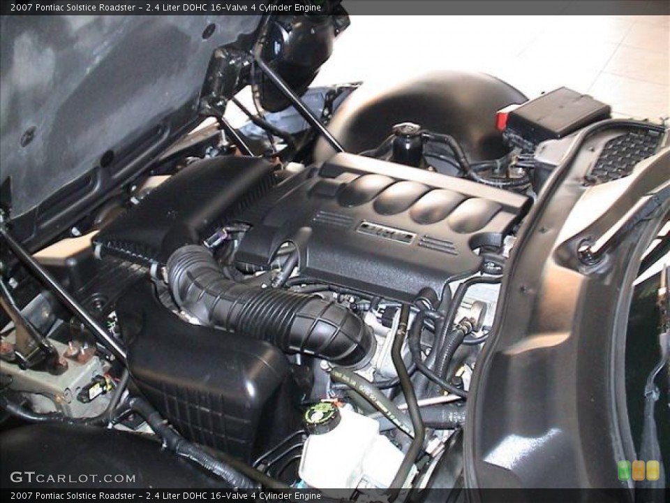 2.4 Liter DOHC 16-Valve 4 Cylinder Engine for the 2007 Pontiac Solstice #56111987