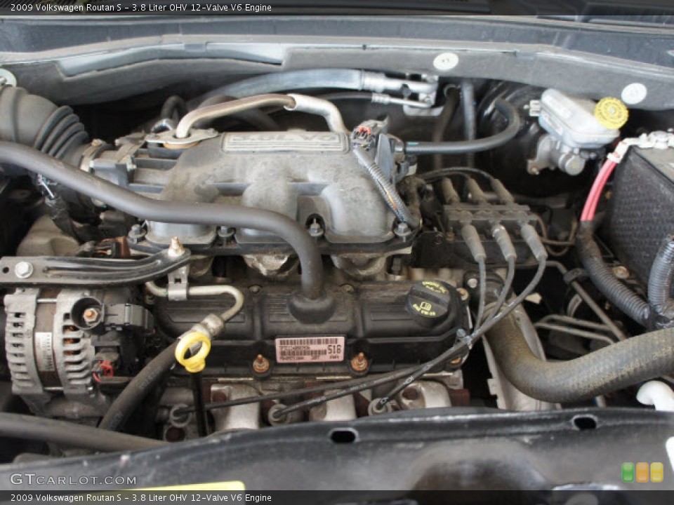 3.8 Liter OHV 12-Valve V6 Engine for the 2009 Volkswagen Routan #56123483
