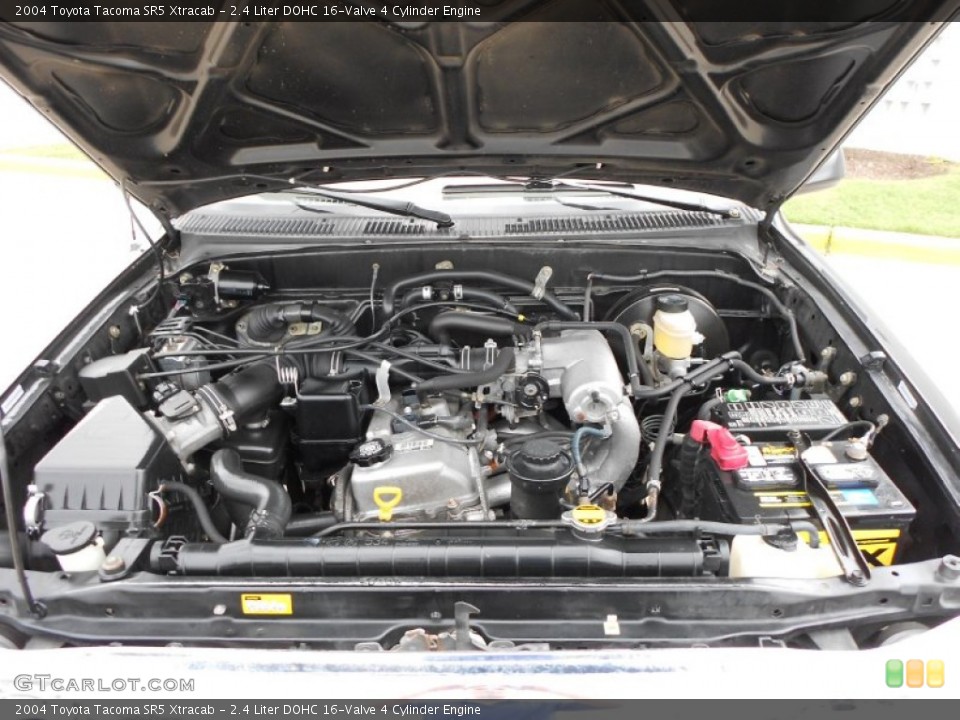 2.4 Liter DOHC 16-Valve 4 Cylinder Engine for the 2004 Toyota Tacoma #56199041