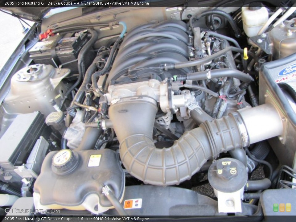 4.6 Liter SOHC 24-Valve VVT V8 Engine for the 2005 Ford Mustang #56305191
