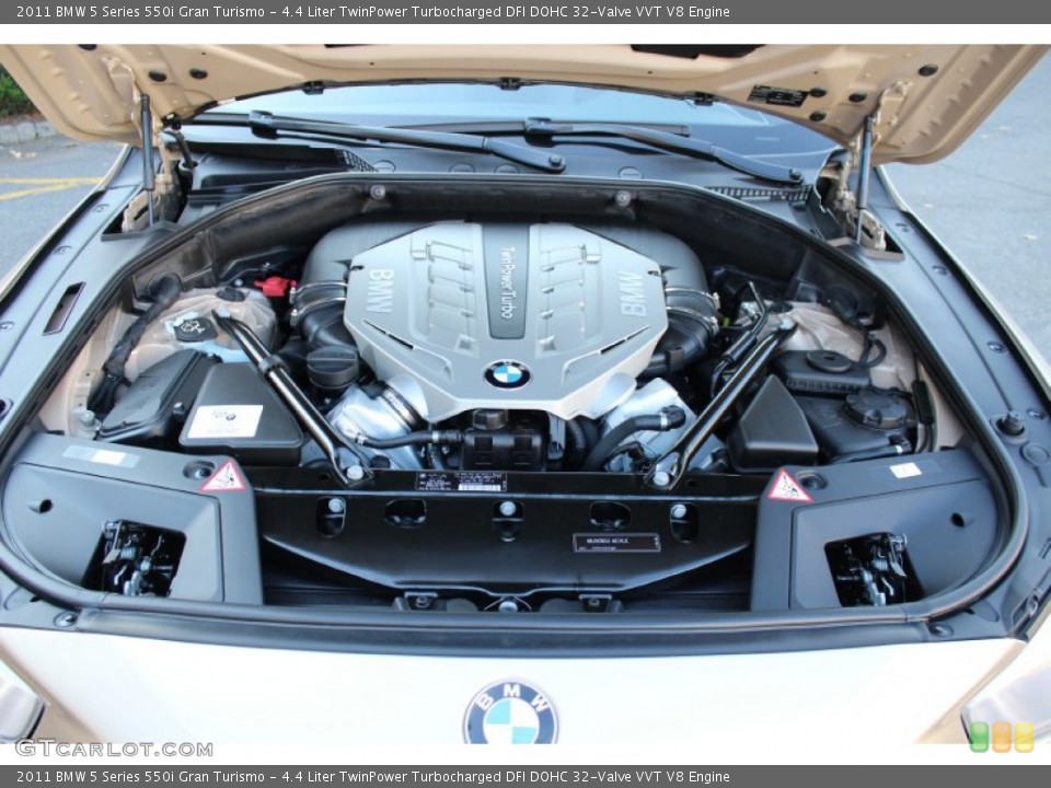4.4 Liter TwinPower Turbocharged DFI DOHC 32-Valve VVT V8 Engine for the 2011 BMW 5 Series #56318478