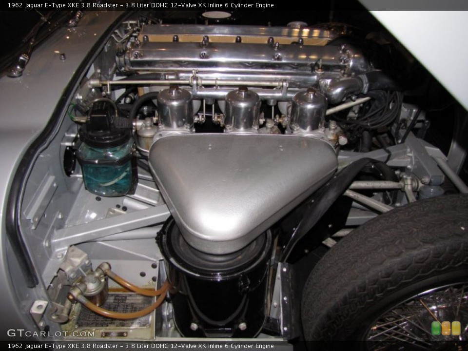 3.8 Liter DOHC 12-Valve XK Inline 6 Cylinder Engine for the 1962 Jaguar E-Type #56397145
