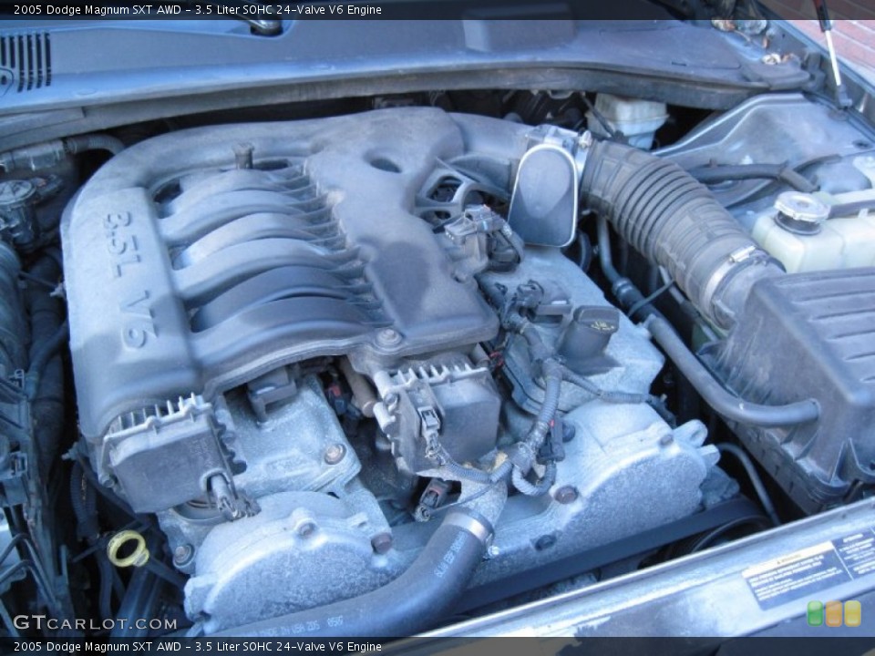 3.5 Liter SOHC 24-Valve V6 Engine for the 2005 Dodge Magnum #56615576
